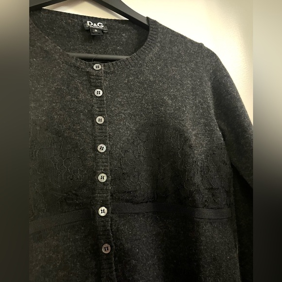 New D&G Dolce & Gabbanas Dark Grey Wool Knit Cardigan Black Lace S Made in Italy - Picture 2 of 5